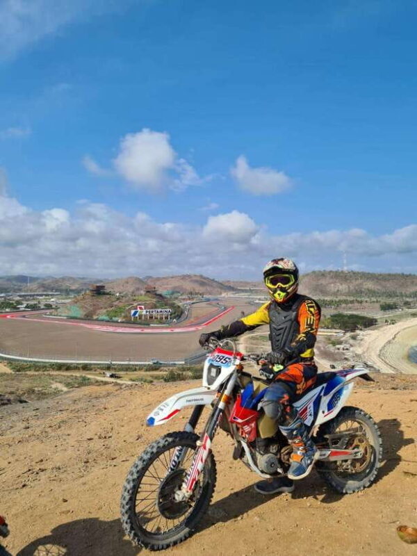 Lombok: Kuta Dirt Bike Tour Adventure - What Makes This Tour Stand Out