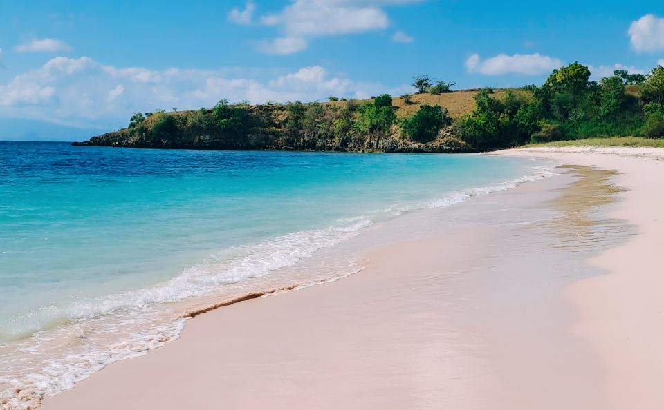 Lombok: Pink Beach, Snorkeling, & Tanjung Ringgit Tour - Key Points