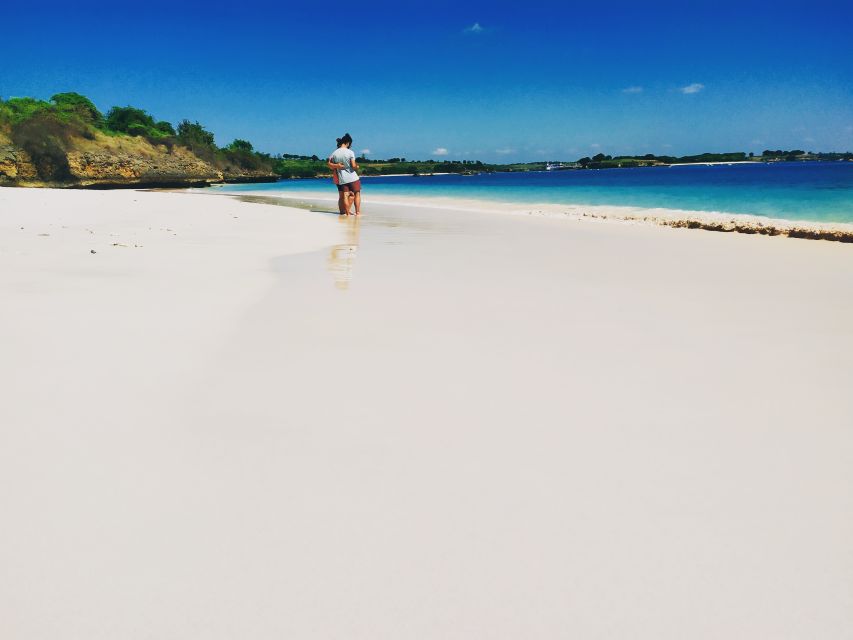 Lombok: Pink Beach, Snorkeling, & Tanjung Ringgit Tour - Discovering Pantai Pink and Pink Beach