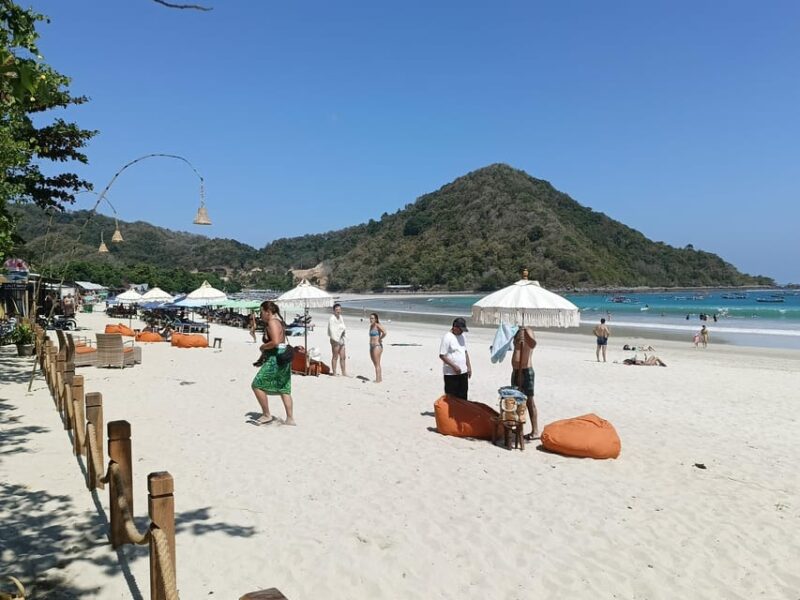Lombok : Sasak Culture, Monkey Forest & South Beach Tour - Inclusions