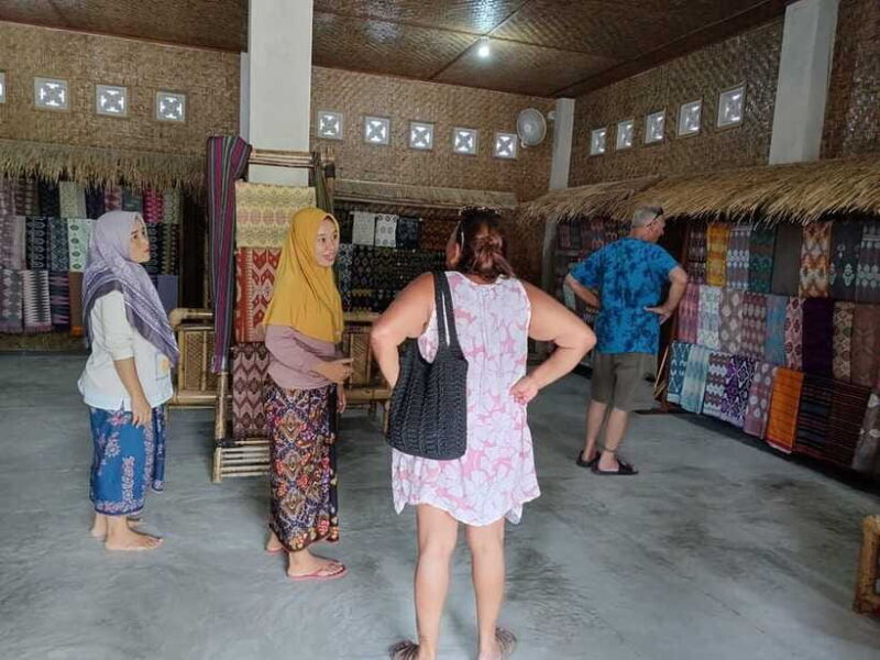 Lombok: Selong Belanak, Mawun, Kuta, and A'an Beach Day Tour - Real Experiences from Other Travelers