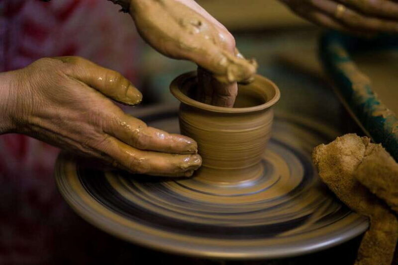 Lombok: Traditional Pottery, Sukarara Weaving & Tanjung Aan - Key Points