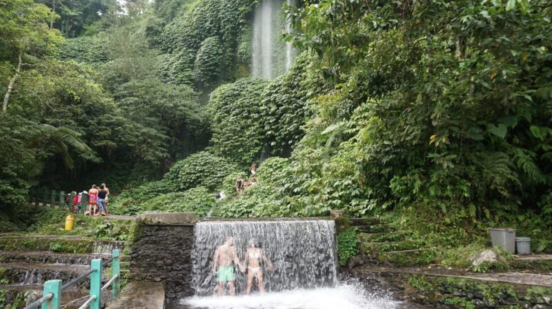 Lombok: Waterfall Benang Kelambu & River Rafting Trip - Itinerary Details
