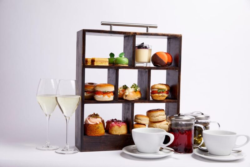 London: Afternoon Tea at Tate Modern - Scenic Views and Setting