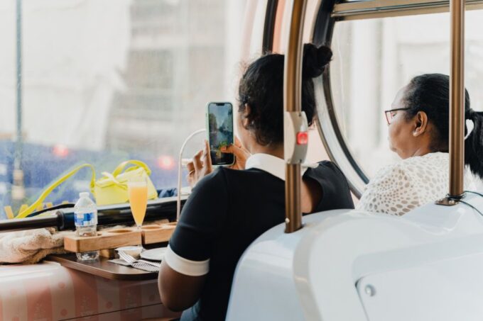 London: Afternoon Tea Bus With a Glass of Prosecco - Customer Feedback
