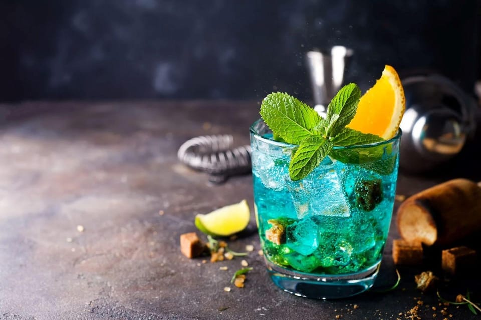 London Bar Meetup: Entry, Safe Original Drink & Transfer - What Is This Tour All About?