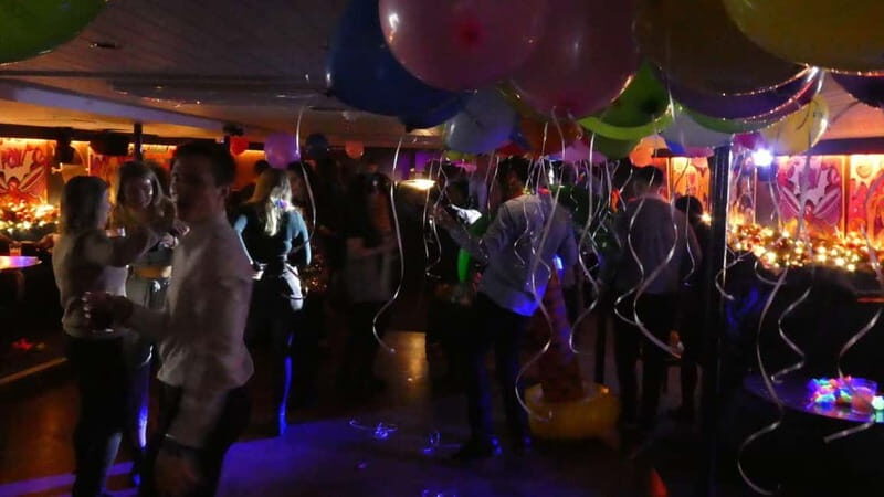 London: Boat Show Comedy Club Experience - The Sum Up