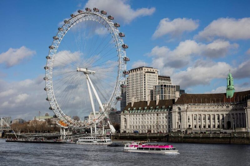 London: Buckingham Palace & Royal City Walking Tour - Practical Details & What to Expect
