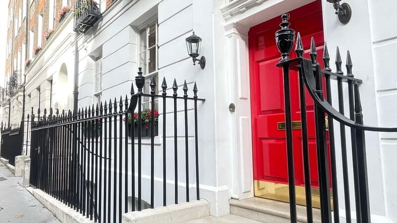 London: Charles Dickens Walking Tour for Small Groups - The Itinerary and What You’ll Experience
