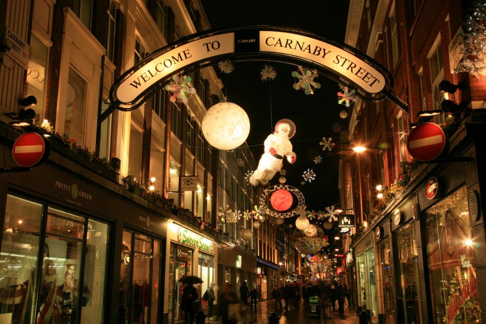 London: Christmas Eve City Tour With Dinner & Midnight Mass - Itinerary Highlights