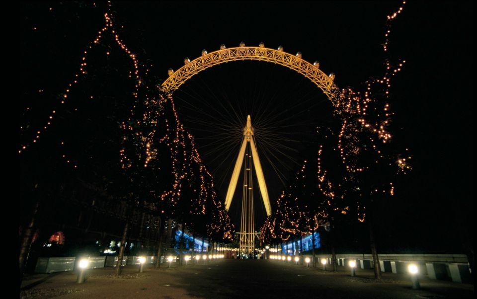 London: Christmas Eve City Tour With Dinner & Midnight Mass - Meeting Point and Transportation