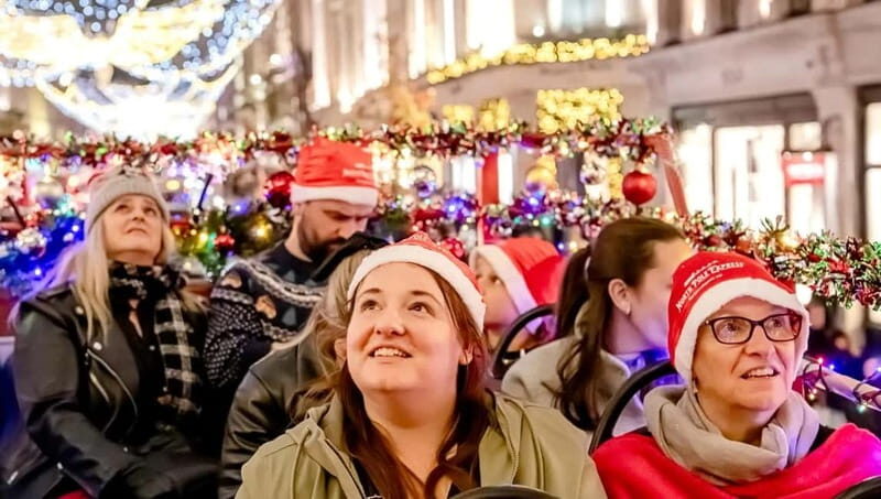 London: Christmas Lights Guided Tour - The Experience Itself: What to Expect