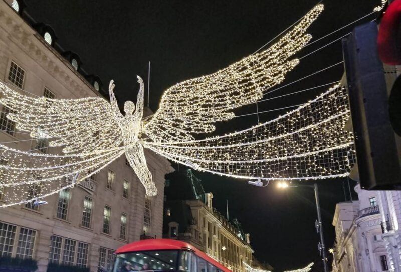 London: Christmas Lights Guided Walking Tour - Introduction
