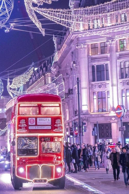 London: Christmas Lights Guided Walking Tour - What to Bring