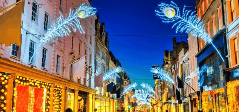 London: Christmas Lights Self Guided Walking Tour - Exploring London’s Christmas Lights: What to Expect