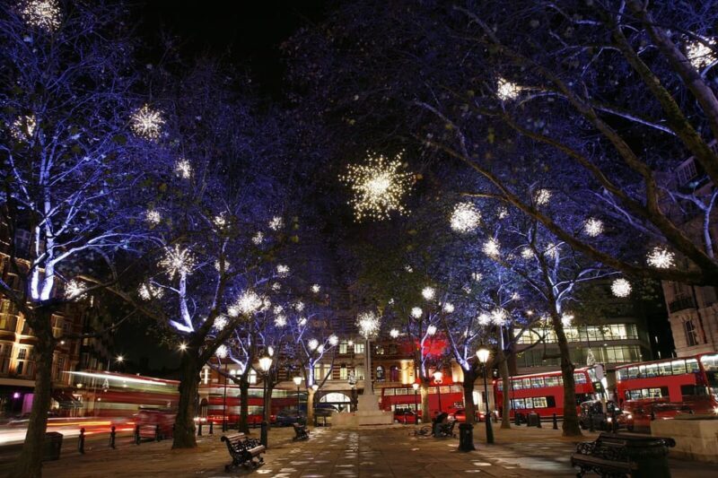 London: Christmas Lights Tour by Vintage Double-Decker Bus - Pricing and Value