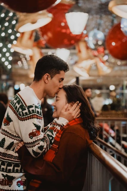 London: Christmas Photography and Video Photoshoot - Exploring the Experience