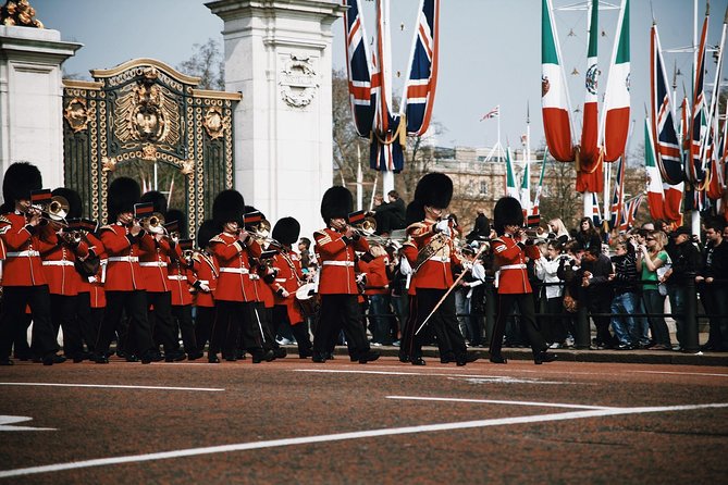 London City Center W/ Westminster Abbey Entry - Semi-Private Tour - Meeting and Pickup Information