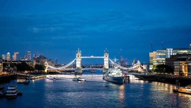 London: City Lights Bus Tour by Night - Authentic Traveler Insights and Review Highlights