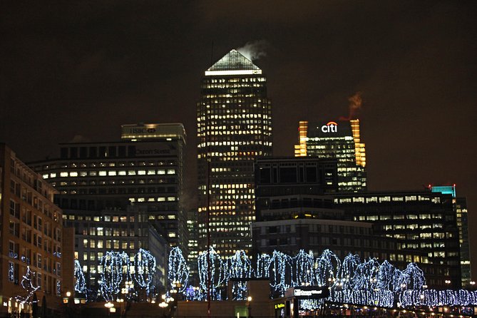 London Dinner Cruise on the Thames River - Practical Details