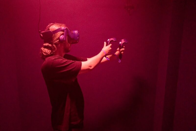 London: DNA VR Experience in Hammersmith - Multiplayer VR Games