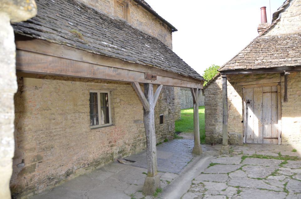 London: Downton Abbey Countryside Black Taxi VIP Tour - Frequently Asked Questions