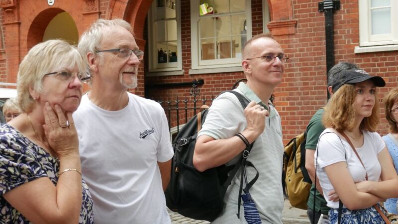 London: Downton Abbey Guided Walking Tour - Notable Film Locations