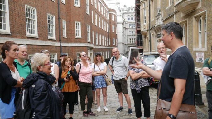 London: Downton Abbey Guided Walking Tour - Frequently Asked Questions