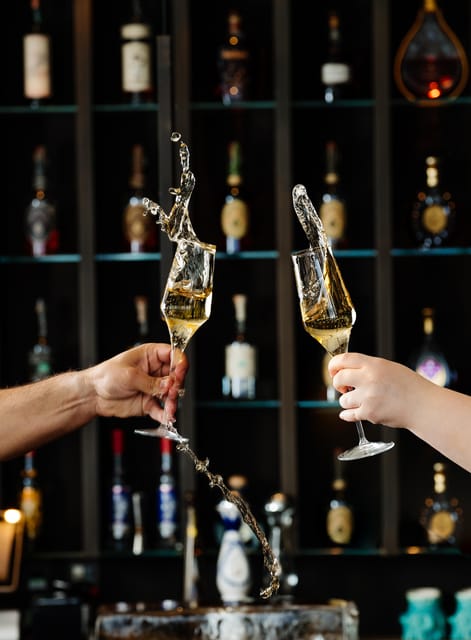 London: Entry Ticket to Oblix at the Shard With Champagne - Champagne and Sophisticated Dining