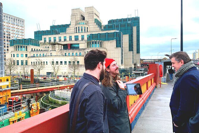 London Espionage, James Bond and Spies Walking Tour - Key Points