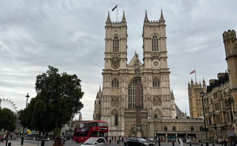 London: Essential Tour and Changing of the Guard, in Spanish - Why This Tour Represents Good Value