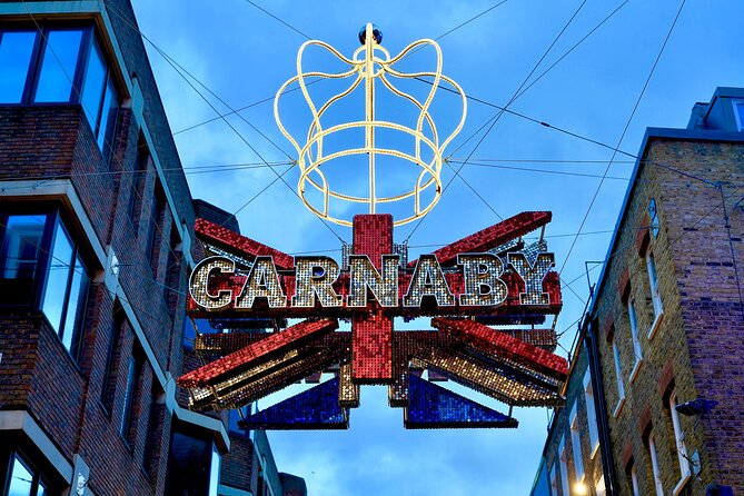London Exclusive Christmas Lights Guided Tour by Black Cab - Customizing the Itinerary to Your Interests