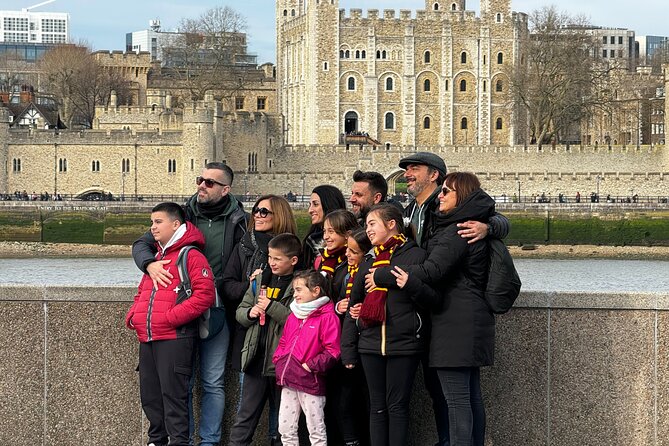 London Famous Landmarks Small-Group Walking Tour - Tour Highlights