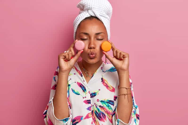 London: French Macaron Workshop in London - Instructor and Learning Environment