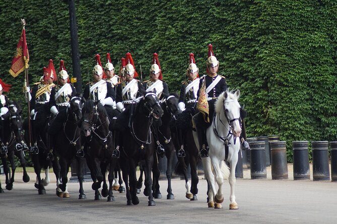 London: Full Day Private Tour Including Entry Passes - FAQ