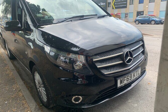 London Gatwick Airport LGW Private Transfer to London City/Hotels - FAQ