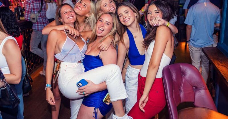 London: Guided Bar & Club Crawl - Itinerary and Venues