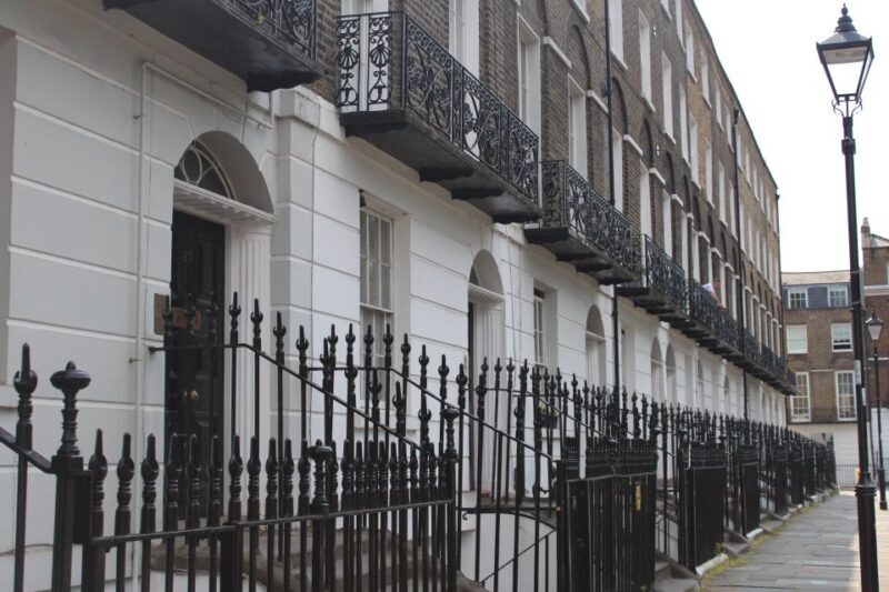 London: Guided Harry Potter Coach Tour of Locations - Key Points