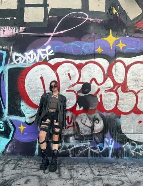 London: Guided Shopping Tour with a Stylist - Key Points