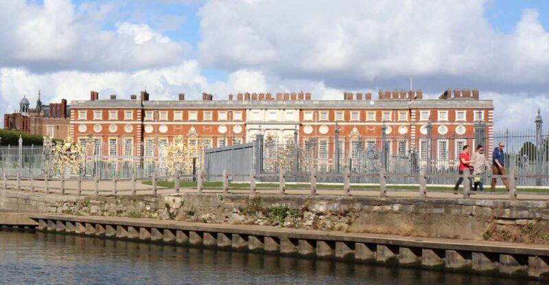 London: Hampton Court to Richmond River Thames Cruise - Experience Highlights