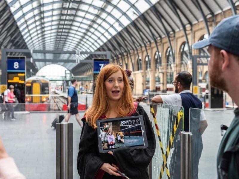 London: Harry Potter Tour & The London Dungeons Tour - Introduction: A Tour for Magic and Mystery