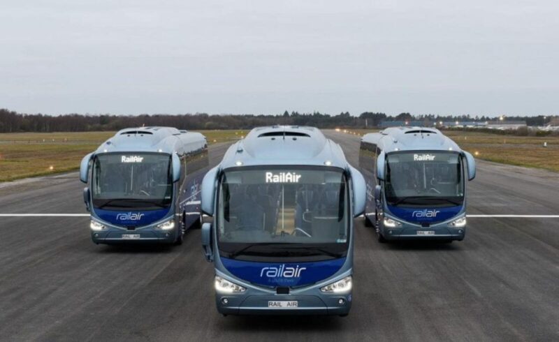 London Heathrow Airport: Coach Travel From/To Reading - Customer Feedback