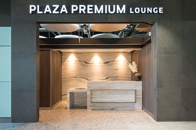 London Heathrow Airport Plaza Premium Lounge - Customer Experiences