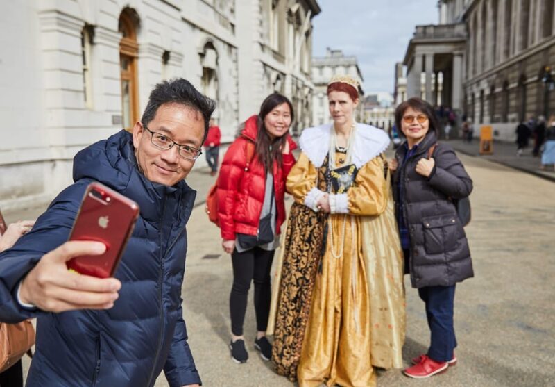 London: Hop-On Hop-Off 1 Day River Pass + Painted Hall - Authenticity and Authentic Experiences  
