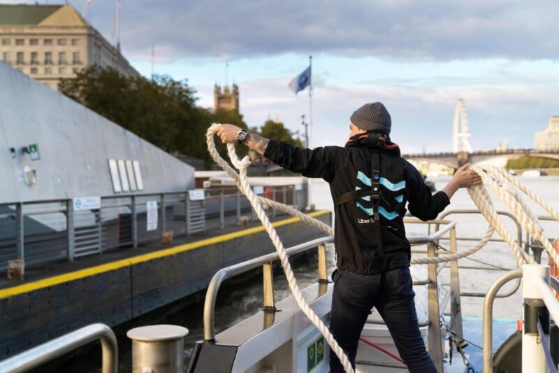 London: Hop-On Hop-Off 1-Day River Sightseeing Adventure - Key Points
