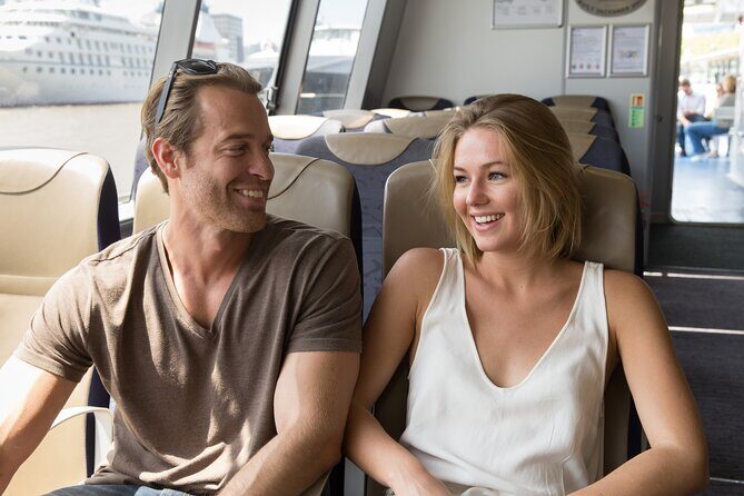 London Hop-On Hop-Off 1-Day River Sightseeing + Painted Hall - An Authentic Way to Experience London from the Thames