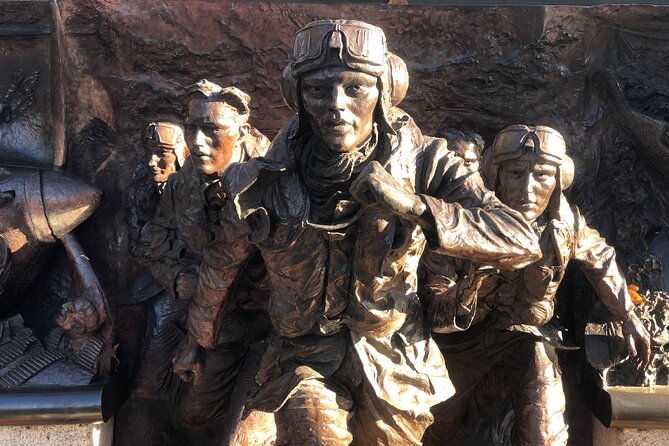 London in WW2 Walking Tour With Churchill War Rooms Visit - Sights and Sounds of the Era