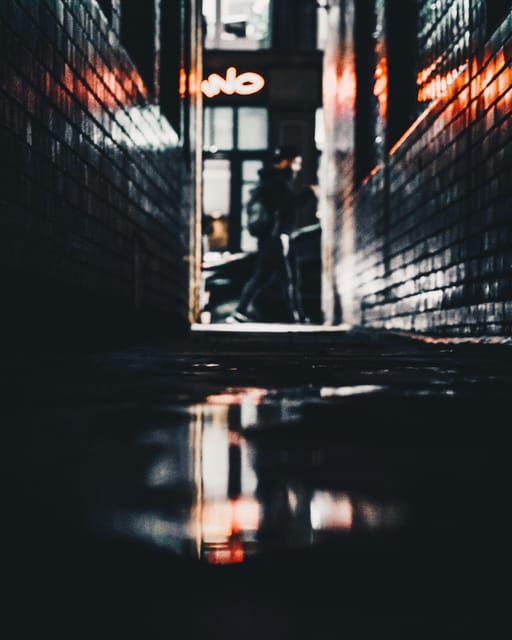 London: Jack the Ripper Tour and Underground Prison in Spanish - Who Will Love This Tour?