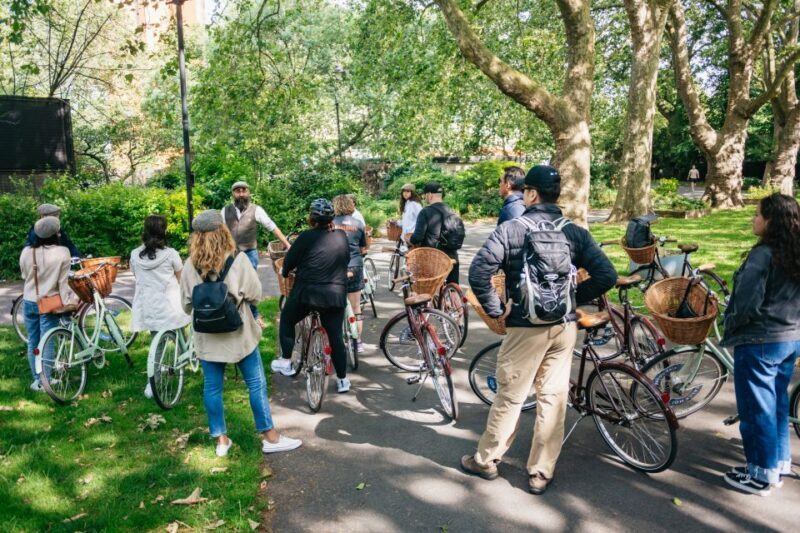 London: Landmarks & Secrets Bike Tour with Pub & Street Art - The Sum Up