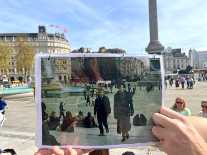 London: Movie Locations Walk & Hop-on Hop-off Bus + Cruise - Tour Meeting Point and Guide